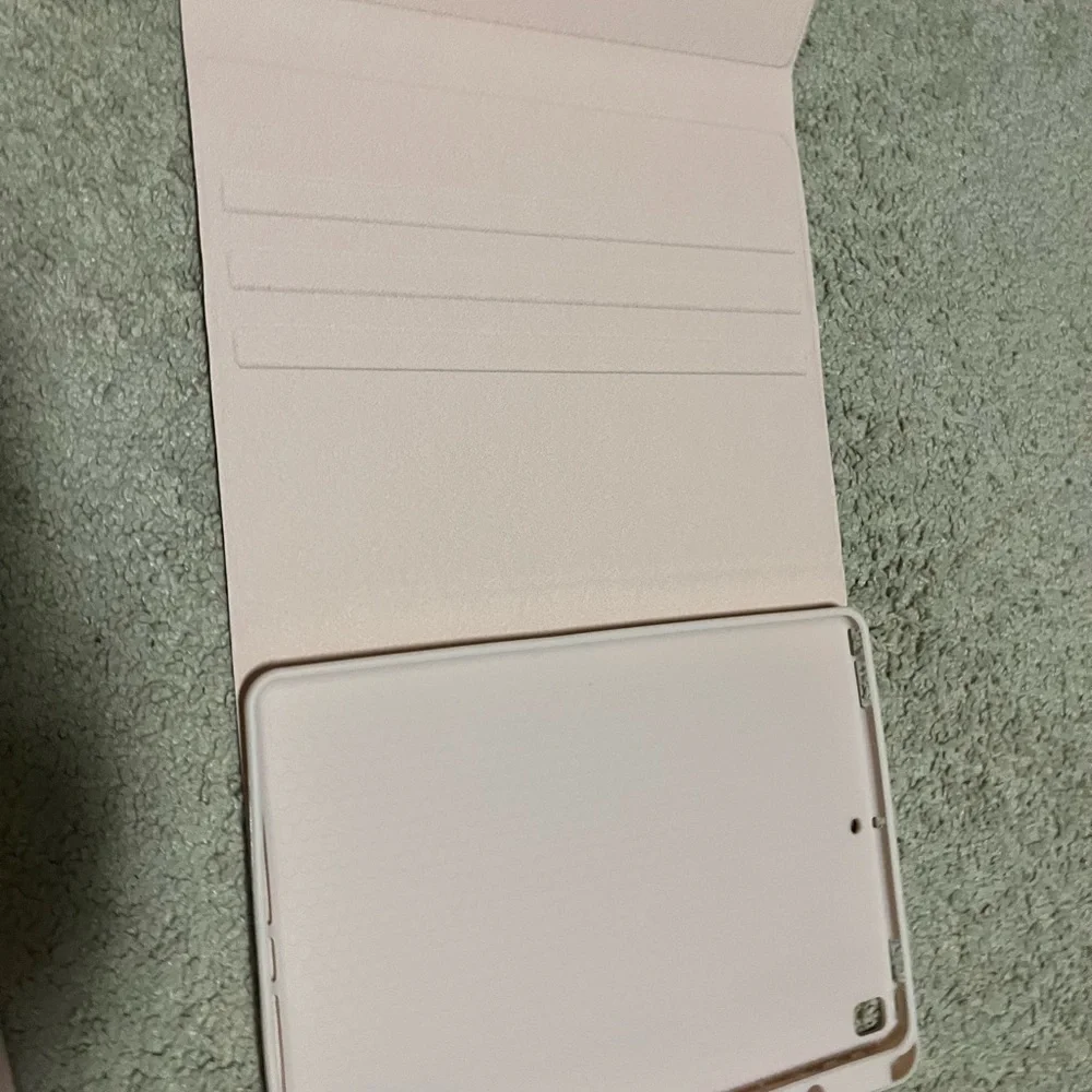 Pink Tablet Case and Keyboard Set